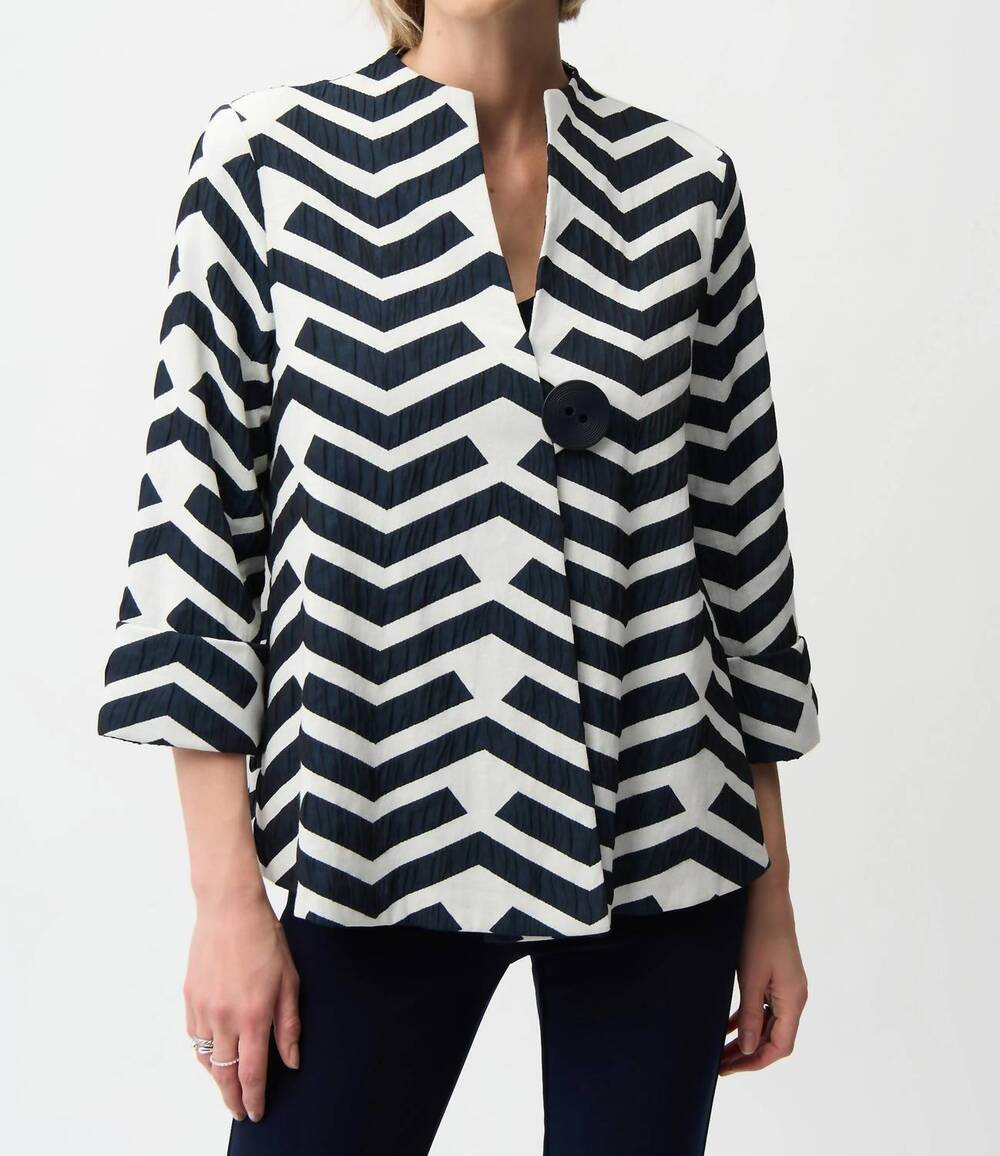 NEW JOSEPH RIBKOFF geometric print trapeze jacket in off white/navy